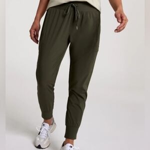 CALIA Women’s TrueLight Cargo Joggers Deep Green XS WAX12189FFS New Mid Rise